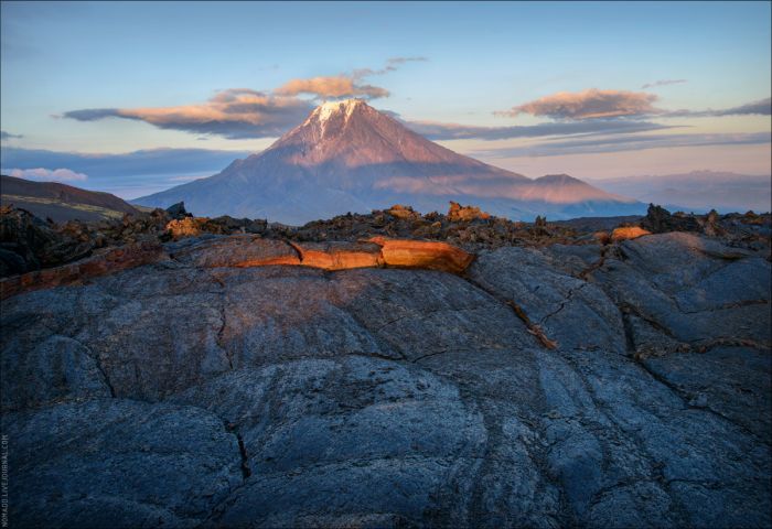 Живописные вулканы Камчатки (35 фото)