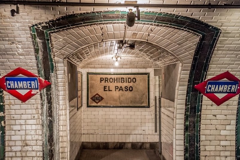 Заброшенная станция метро, в которой открыт музей