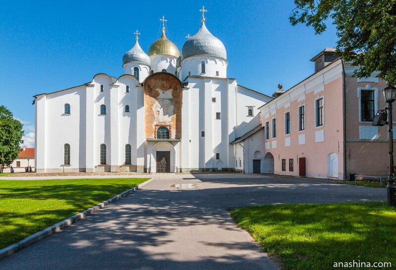 Софийский собор, Великий Новгород, Новгородский кремль