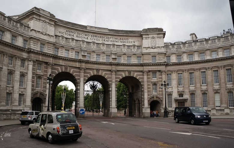 Адмиралтейская арка в Лондоне