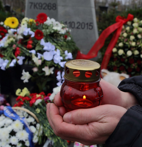 Общее захоронение неопознанных останков погибших на Серафимовском кладбище