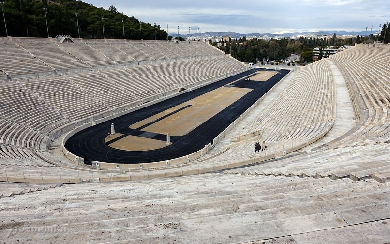 Мраморный стадион Панатикаикос в Афинах