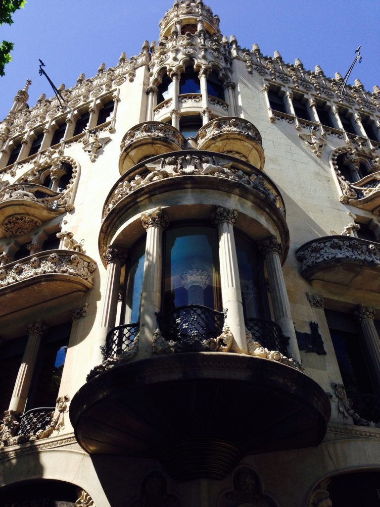 Дом Лео Морера в Барселоне