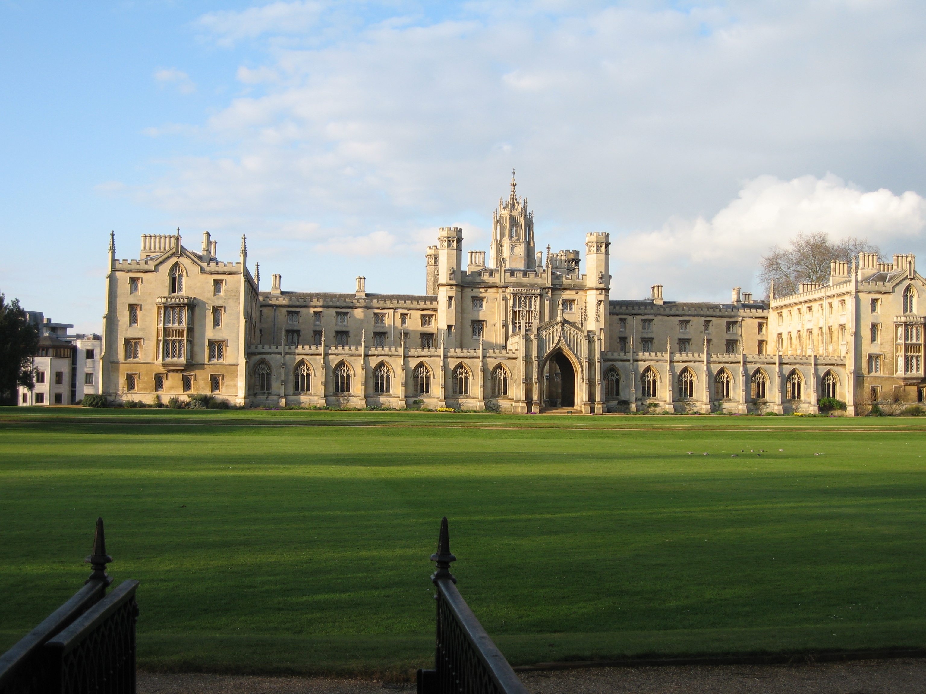 John cambridge. Кембриджский университет. Колледжи Кембриджа. St John's College. St. John's College США.